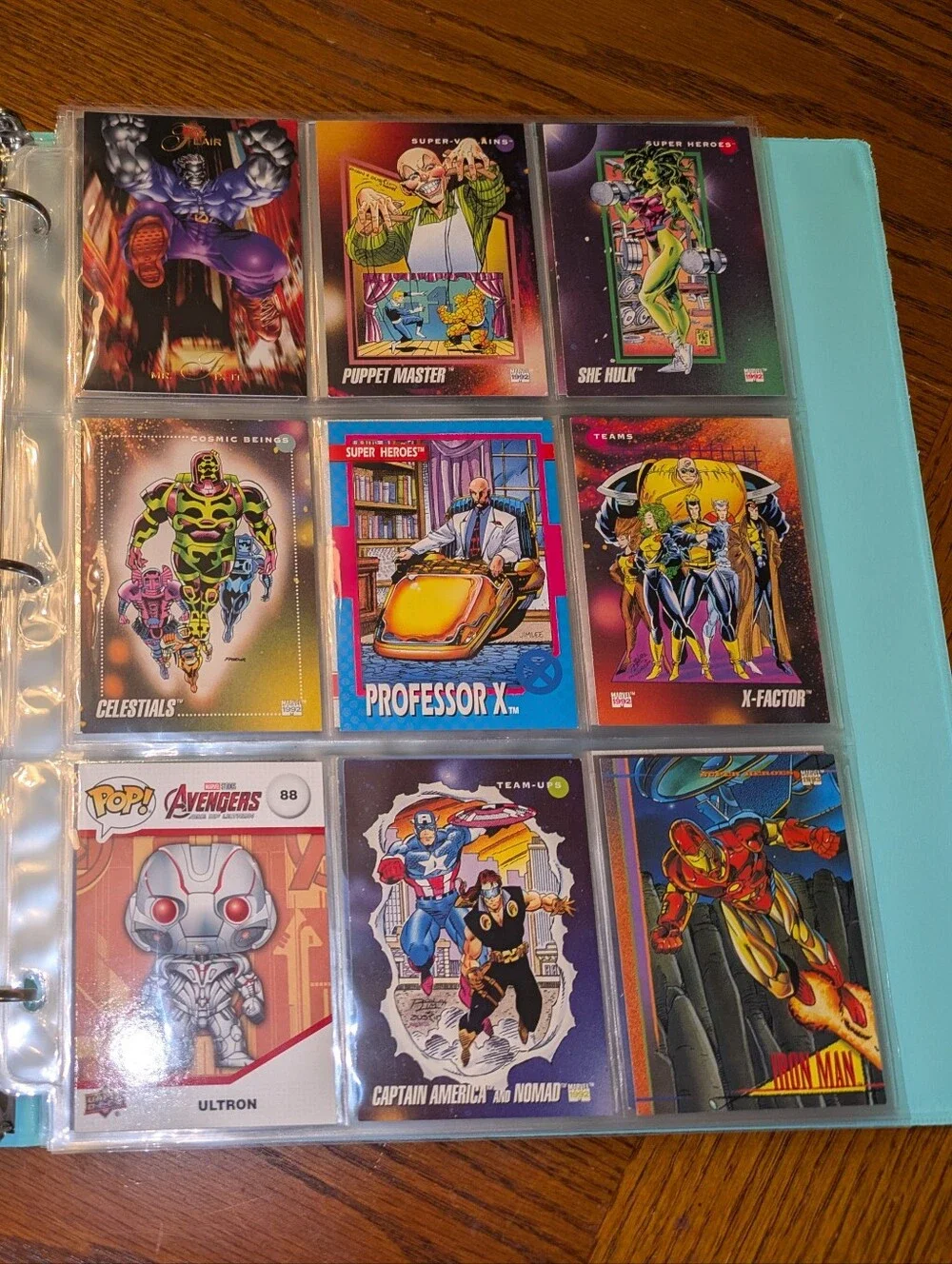 Marvel 100 Card Binder 🔥 Superheroes & Villains Trading Card Collection Lot